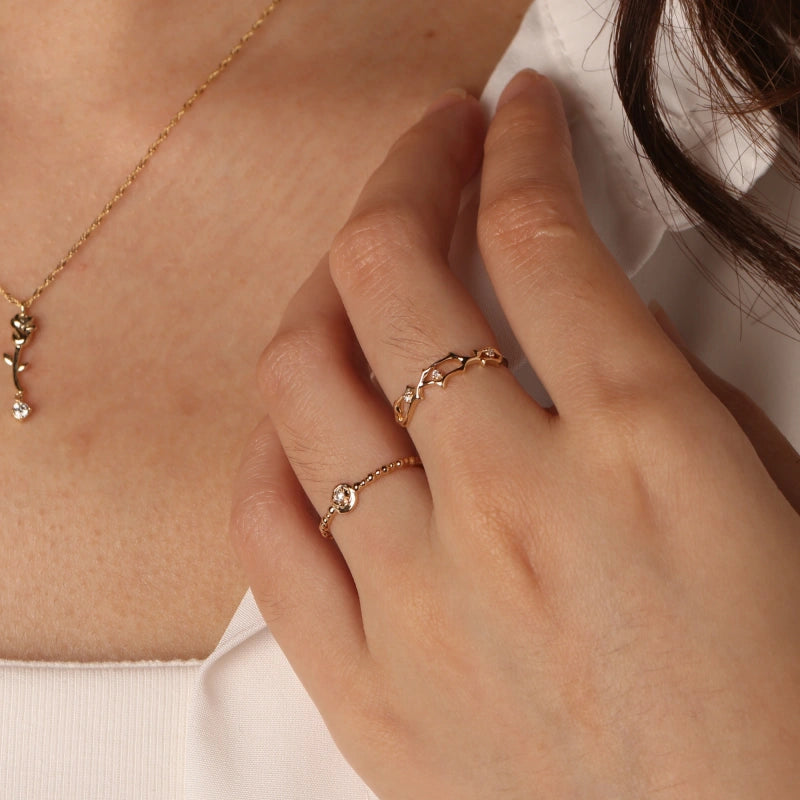 Verbena 14K Solid Gold Intertwined Diamond Ring - YE-UX